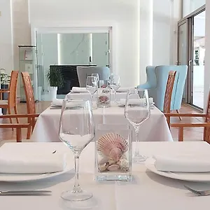 https://akrogiali-boutique-hotel.hotelschalkidiki.net