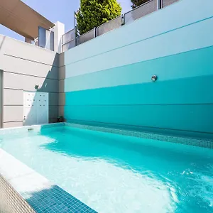 Hills Aparthotel